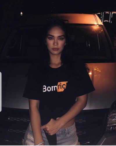 Mersin Bakımlı Esmer Selin 25 Yaşında 170 Cm — Kiremithane, Mersin